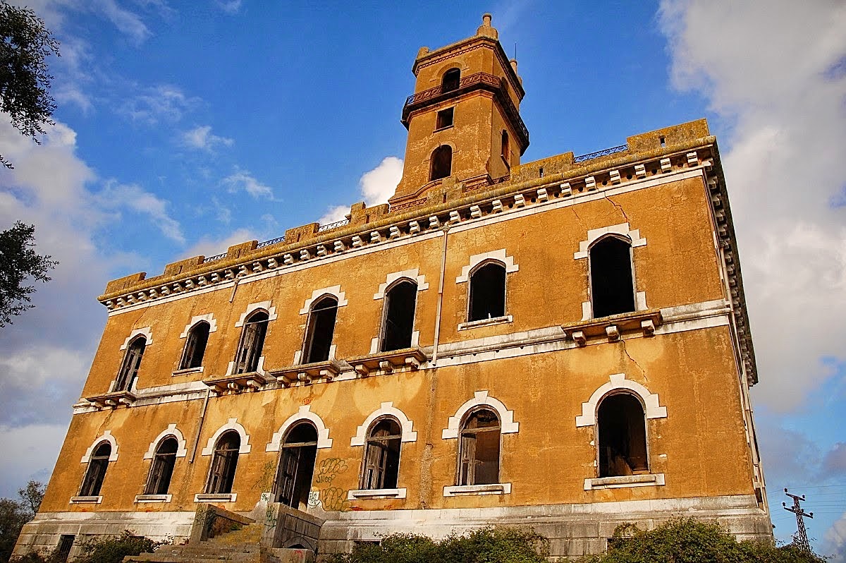 Palácio do Rei do Lixo